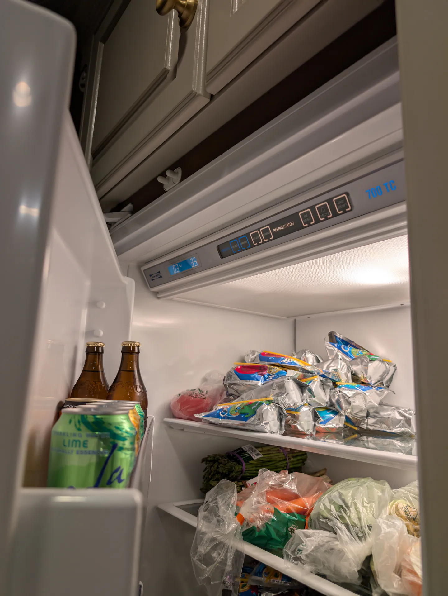 Sub-Zero 700 TC display showing freezer and refrigerator temperatures after service